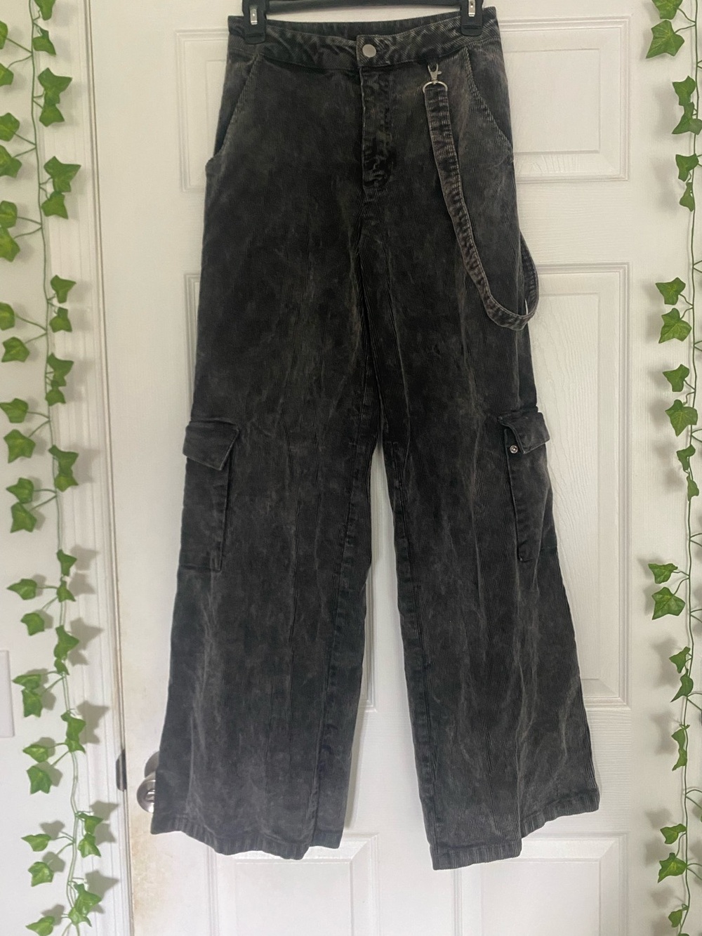 Forever 21 Black Acid Wash Wide Leg Cargo Pants